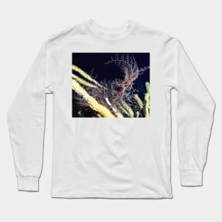 Giant Basket Star at night Long Sleeve T-Shirt